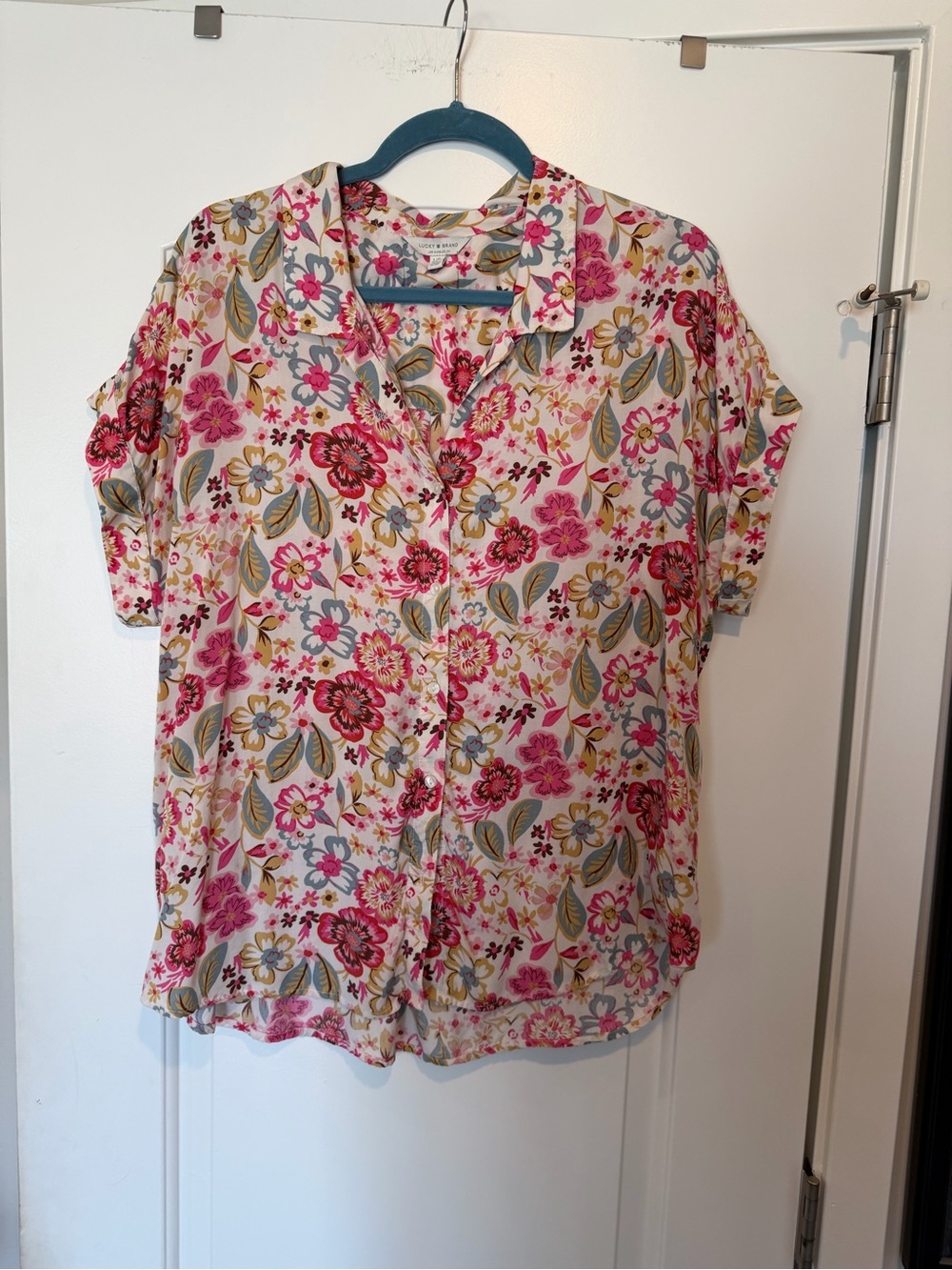 Lucky Brand Floral Button-Front Short Sleeve Blouse in Pink and Cream